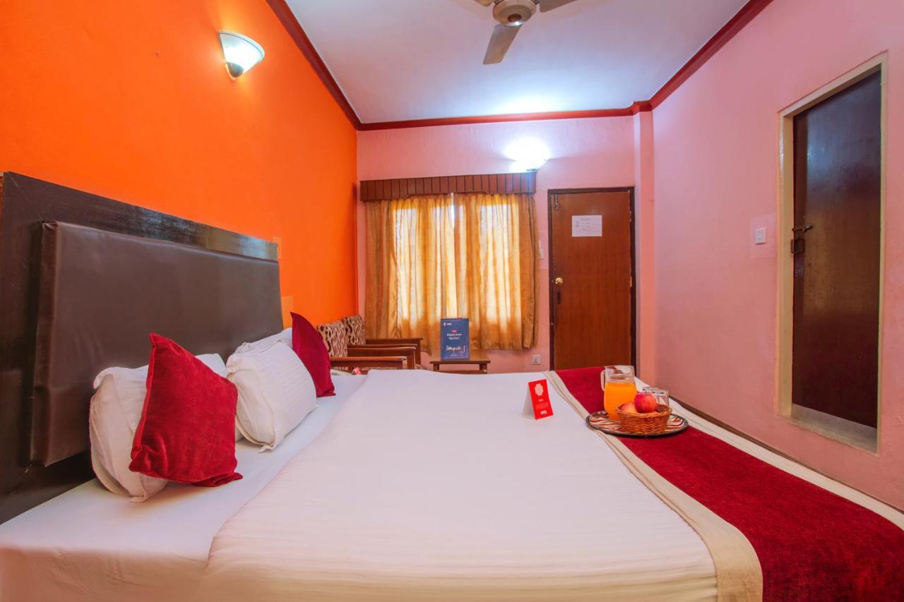 Hotel Snowland Pokhara Esterno foto